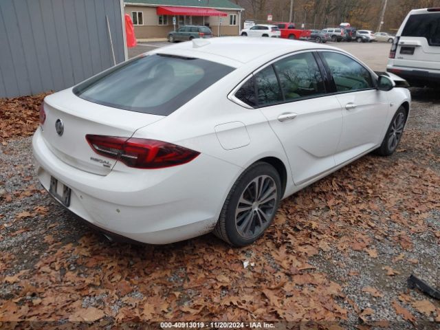 W04GR6SX7J1143504 Buick Regal Sportback Essence