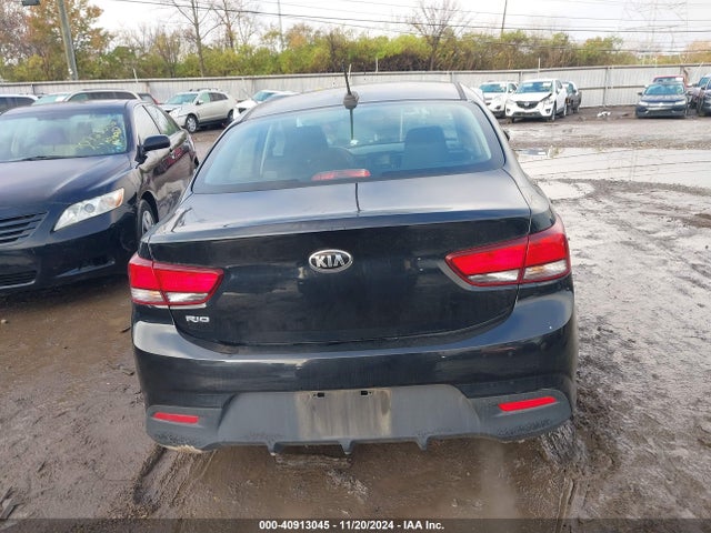 KIA RIO LX 2018 3KPA24ABXJE061225 Image 16