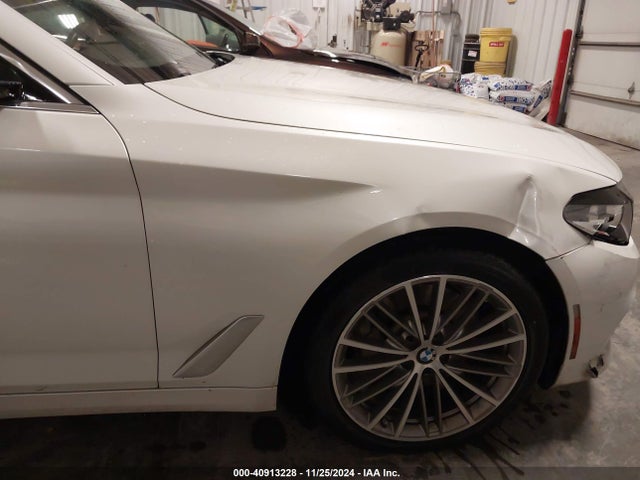 WBAJA7C53JWA74383 BMW 530i Xdrive