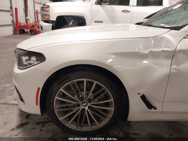 WBAJA7C53JWA74383 BMW 530i Xdrive
