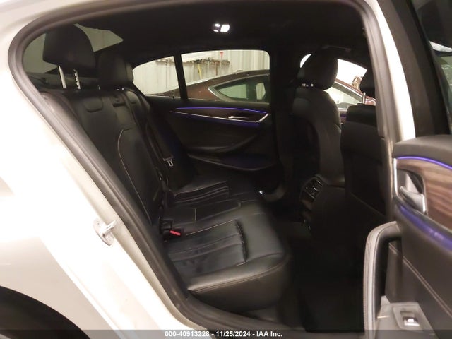 WBAJA7C53JWA74383 BMW 530i Xdrive