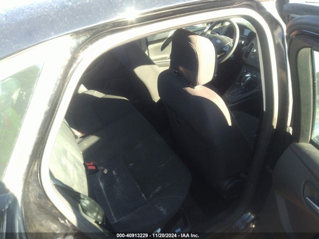 Ford FOCUS SE 2016 1FADP3F23GL291499 Image 8