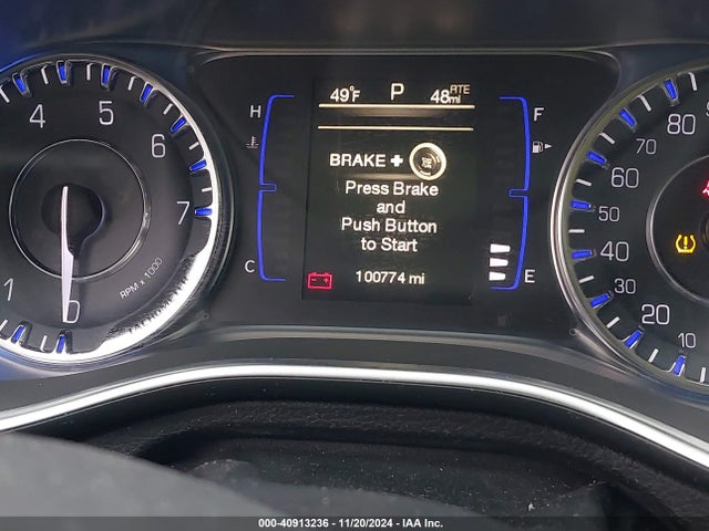1C3CCCABXFN709136 Chrysler 200 Limited