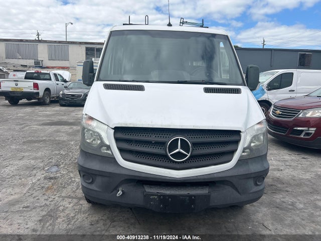 WD3PE7CD4HP545624 Mercedes-Benz Sprinter 2500 Standard Roof V6