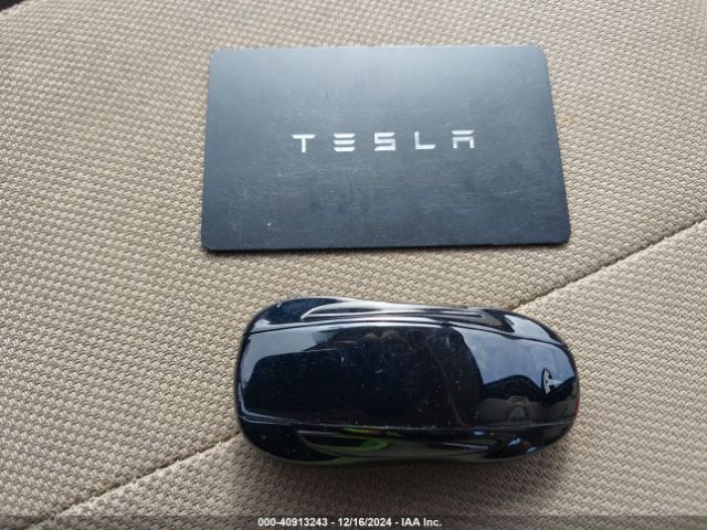 7SAXCBE69NF332951 Tesla Model X Plaid Tri Motor All-wheel Drive