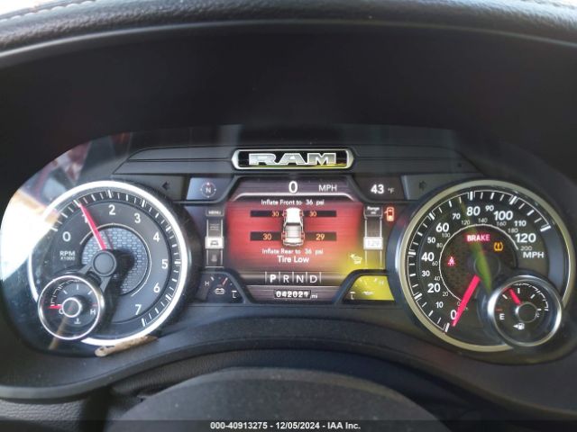 1C6SRFJTXMN805692 RAM 1500 Laramie  4x4 5'7 Box