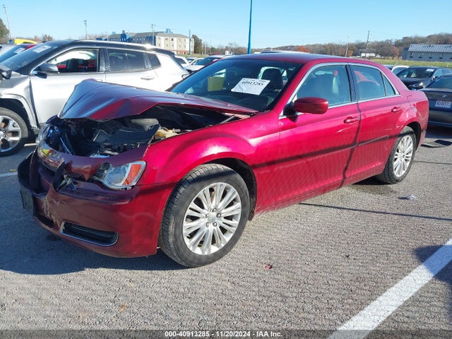 Chrysler 300 2014 2C3CCARG3EH128797 Image 2