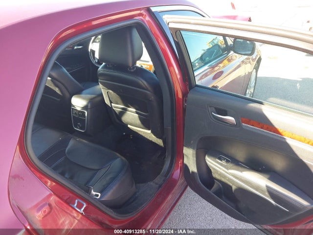 Chrysler 300 2014 2C3CCARG3EH128797 Image 8