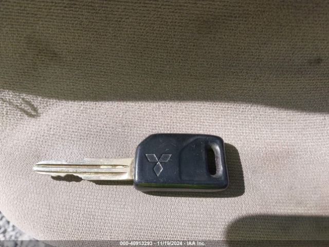 2000 MITSUBISHI MONTERO SPORT JA4LS31H8YP817856 Photo 10