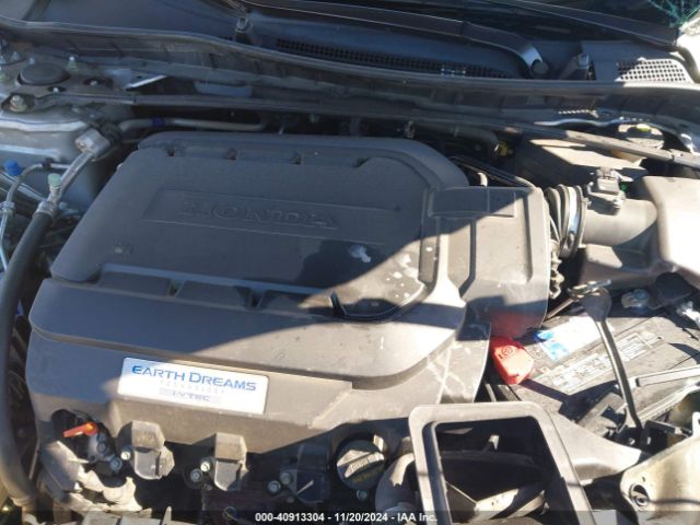1HGCR3F91FA021731 Honda Accord Touring
