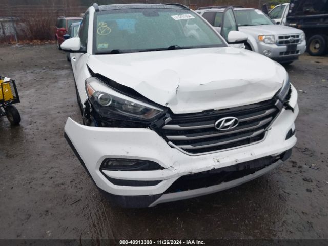 KM8J3CA21JU801250 Hyundai Tucson Value
