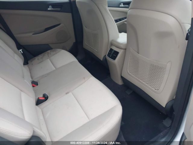 KM8J3CA21JU801250 Hyundai Tucson Value
