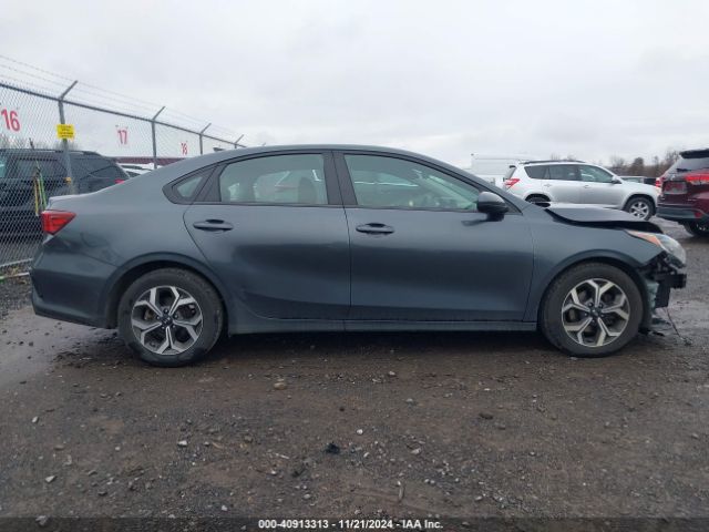 3KPF24AD8KE103867 KIA Forte Lxs