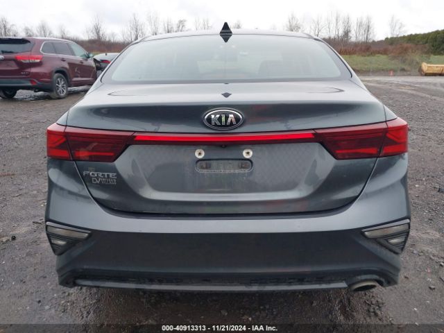 3KPF24AD8KE103867 KIA Forte Lxs