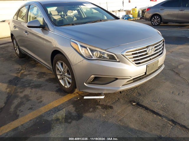 Hyundai SONATA SE 2017 5NPE24AF5HH574179 Image 6