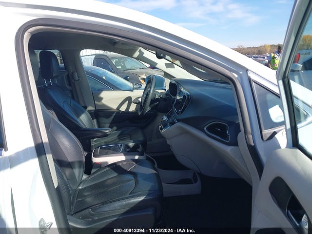 Chrysler Pacifica Touring L 2022 2C4RC1BGXNR116978 Image 5