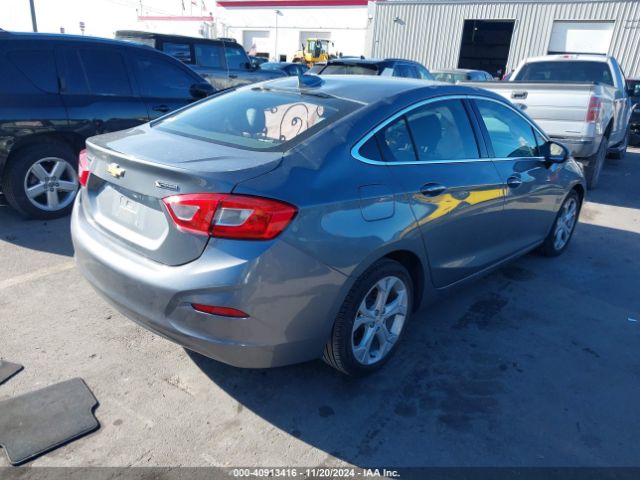 1G1BF5SM2J7131131 Chevrolet Cruze Premier Auto