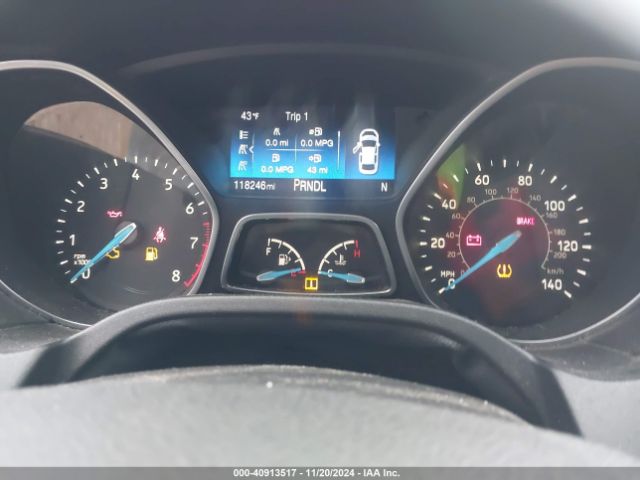1FADP3F24HL228848 Ford FOCUS SE
