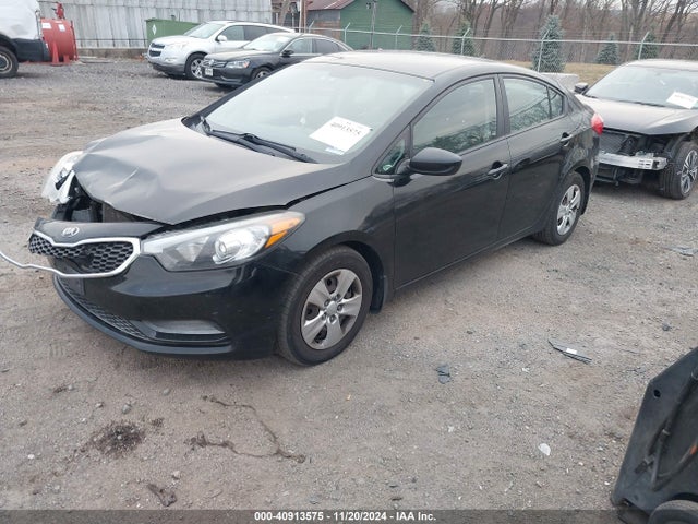 KIA FORTE LX 2015 KNAFK4A6XF5427841 Image 2