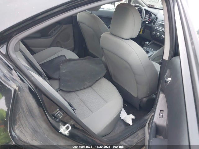 KIA FORTE LX 2015 KNAFK4A6XF5427841 Image 8