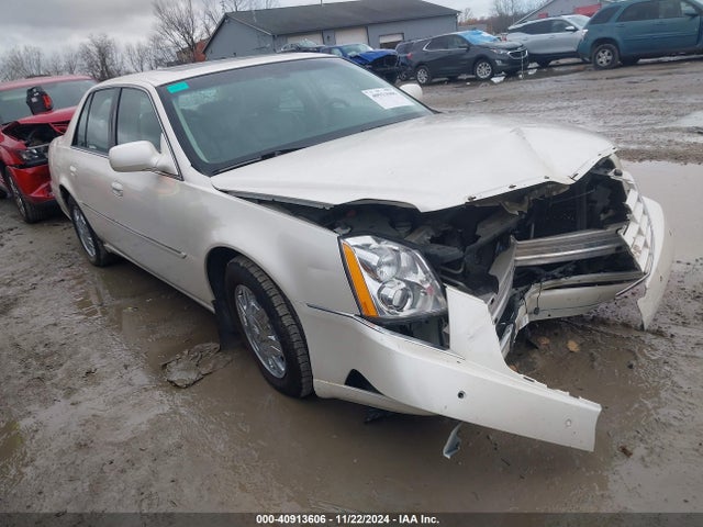 2011 CADILLAC DTS 1G6KH5E68BU124558 Photo 0