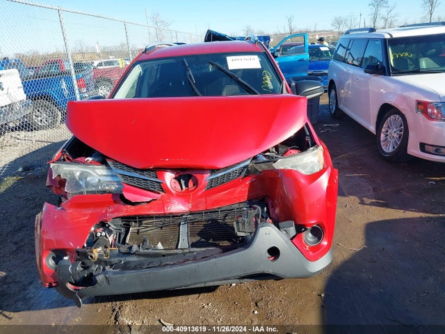 Toyota RAV4 LE 2014 JTMZFREV6EJ014372 Image 11
