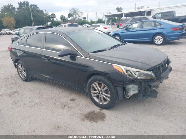 Hyundai SONATA SE 2016 5NPE24AF6GH323881 Image 1