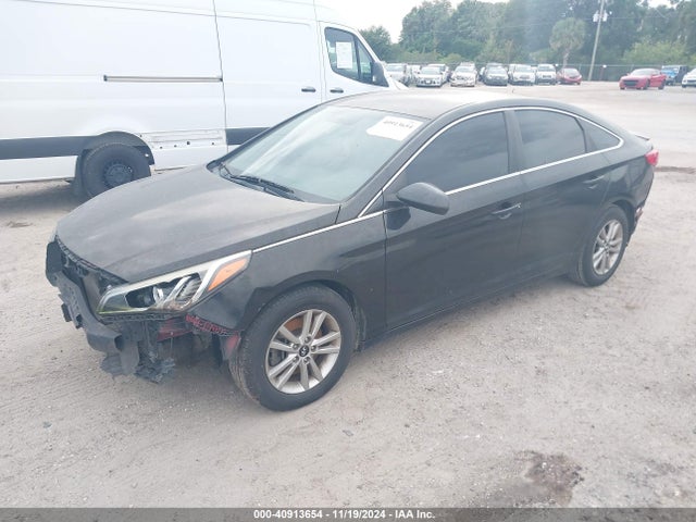 Hyundai SONATA SE 2016 5NPE24AF6GH323881 Image 2