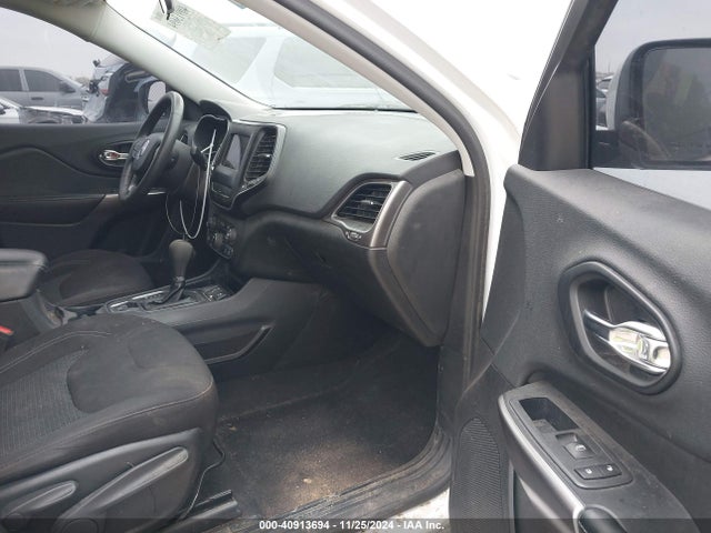 Jeep Cherokee Latitude 2019 1C4PJLCB5KD344588 Image 5