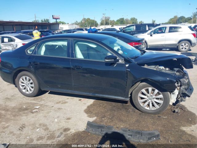 1VWAT7A38FC012690 Volkswagen Passat 1.8t Wolfsburg Edition