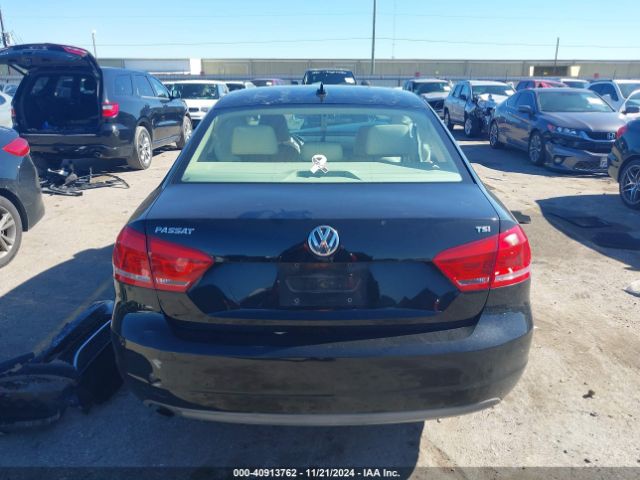 1VWAT7A38FC012690 Volkswagen Passat 1.8t Wolfsburg Edition
