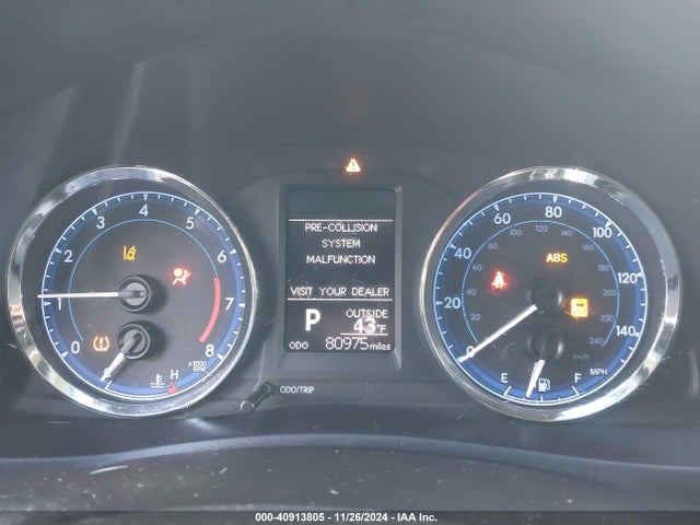 Toyota COROLLA LE 2018 5YFBURHEXJP841252 Image 7