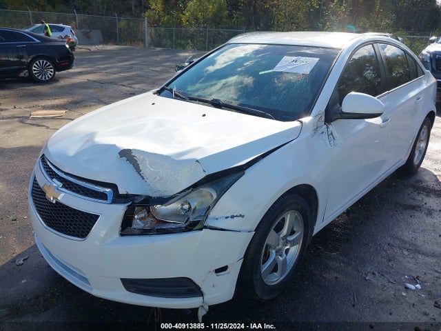 1G1PK5SB8E7243504 Chevrolet CRUZE LT