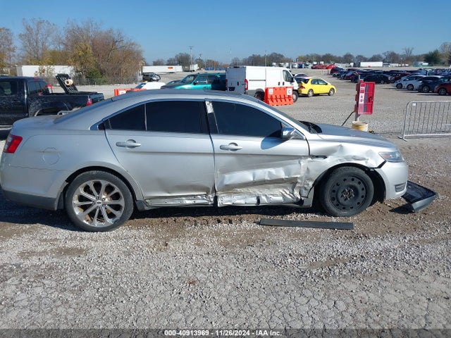 Ford Taurus Limited 2015 1FAHP2F86FG104022 Image 14