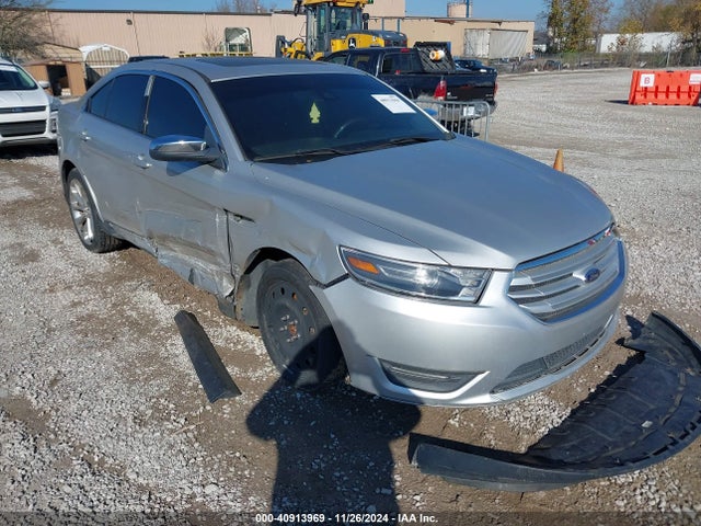 Ford Taurus Limited 2015 1FAHP2F86FG104022 Image 6
