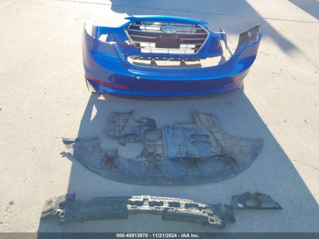 5NPD84LF2JH311984 Hyundai ELANTRA SEL