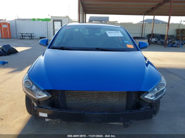 5NPD84LF2JH311984 Hyundai ELANTRA SEL