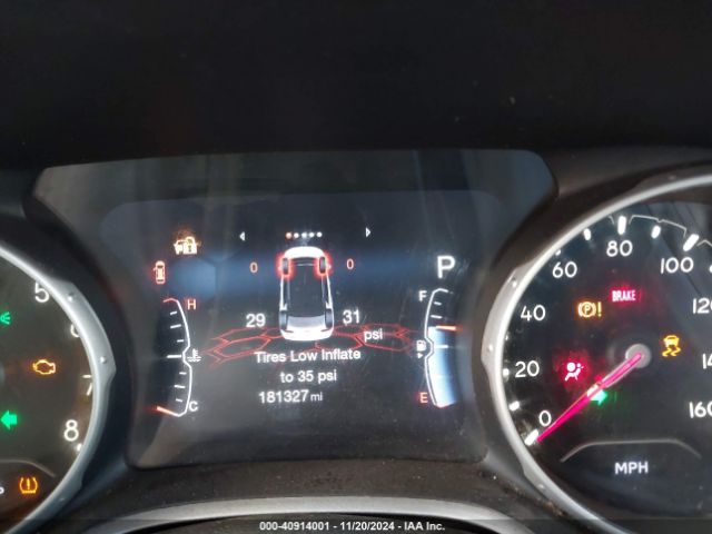 3C4NJDBB6HT624120 Jeep New Compass Latitude 4x4