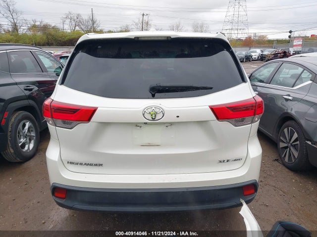 5TDJZRFH4KS608082 Toyota Highlander Xle