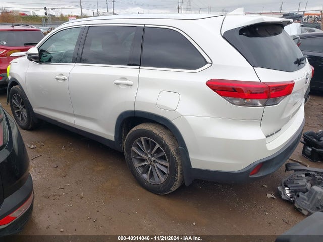 5TDJZRFH4KS608082 Toyota Highlander Xle