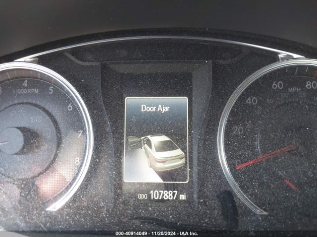 4T1BF1FK6GU137464 Toyota CAMRY SE