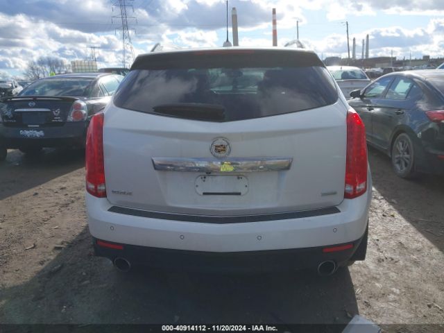 3GYFNBE32FS572564 Cadillac Srx Luxury Collection