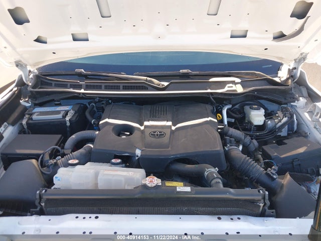 Toyota Tundra Sr 2023 5TFKB5AAXPX025125 Image 10