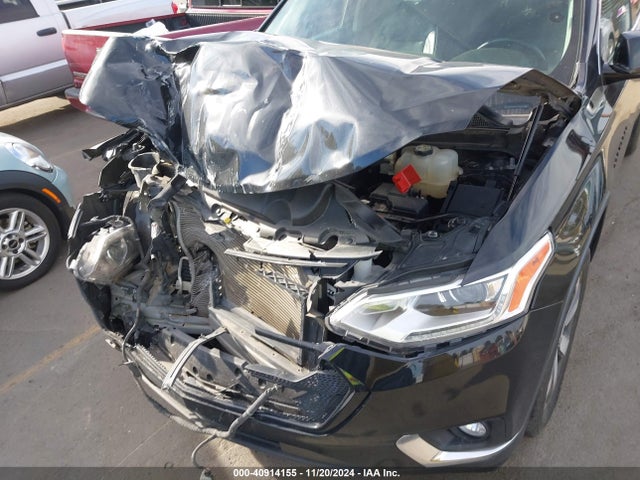 Chevrolet Traverse 3lt 2019 1GNERHKW8KJ300627 Image 20