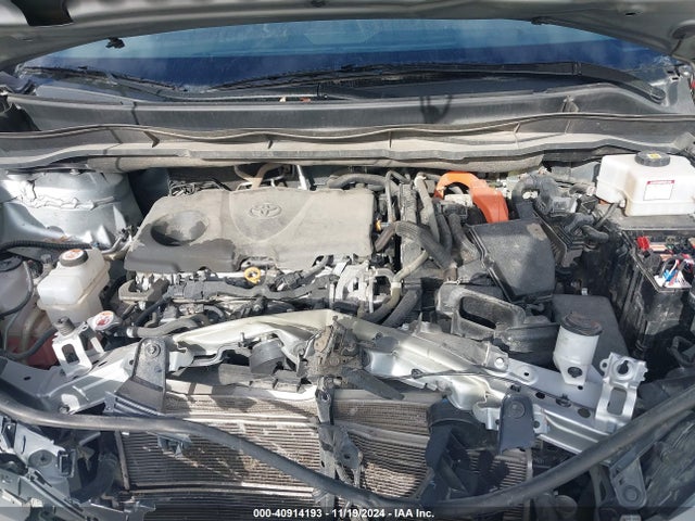 5TDKSKFC1MS036492 Toyota SIENNA LE