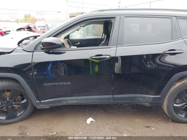 3C4NJCBB0KT782535 Jeep Compass Altitude Fwd