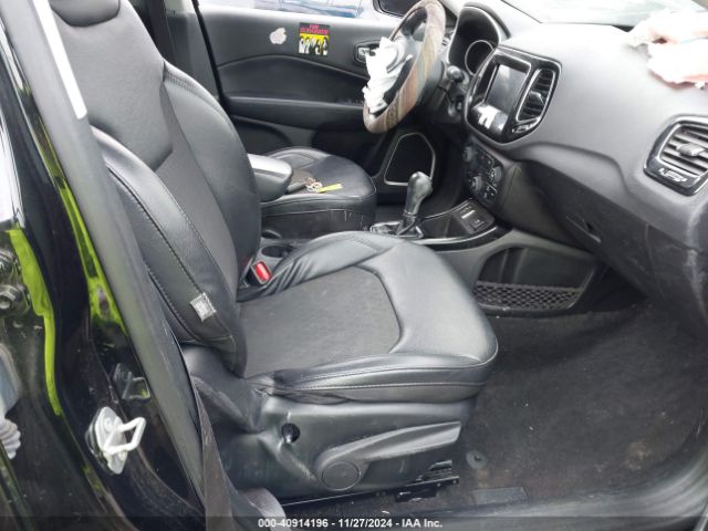 3C4NJCBB0KT782535 Jeep Compass Altitude Fwd