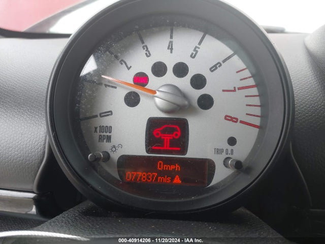 2011 MINI COOPER S COUNTRYMAN WMWZC5C56BWM11323 Photo 6