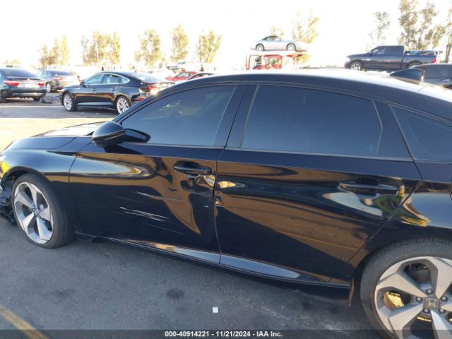 1HGCV1F9XJA065414 Honda Accord Touring
