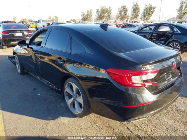 1HGCV1F9XJA065414 Honda Accord Touring